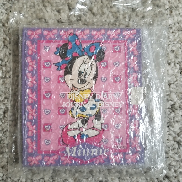 Disney minnie locking diary - hardcover